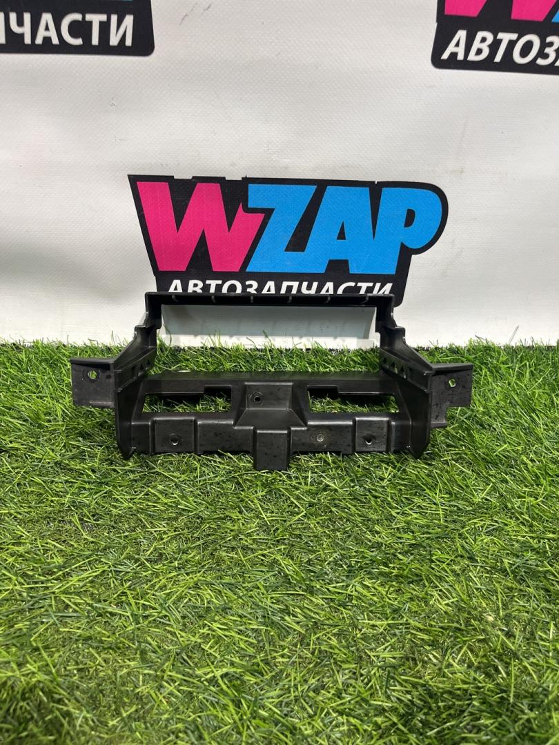 кронштейн (крепление) Volkswagen Jetta 7 поколение 2019, 1.4 л., бензин, АКПП, серый, седан, передний привод, 17A857058 - фото №1