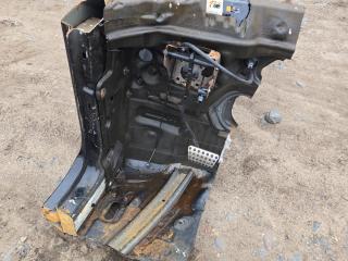 четверть передняя левая Dodge Challenger 3 поколение [2-й рестайлинг] (2015 - 2025)