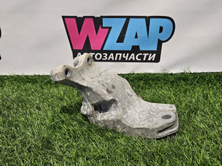 кронштейн двигателя Ford Mustang 6 поколение S550 [рестайлинг] 2020, 2.3 л., бензин, АКПП, белый, купе, задний привод