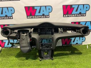 панель передняя салона (торпедо) Mini Cabrio 3 поколение [рестайлинг] 2021, 1.5 л., бензин, АКПП, красный, кабриолет, передний привод