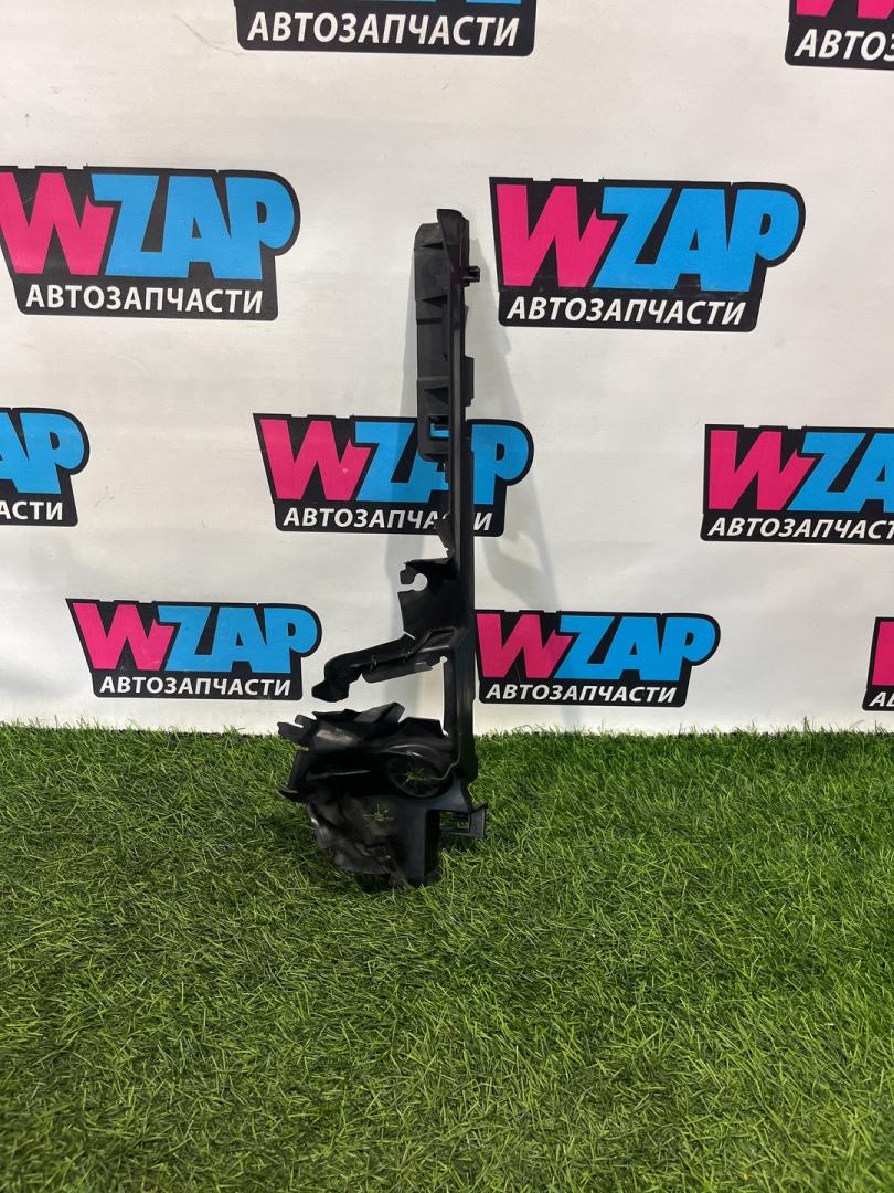 воздуховод (дефлектор) радиатора Volkswagen Jetta 7 поколение 2019, 1.4 л., бензин, АКПП, седан, передний привод, 17A121283K - фото №1