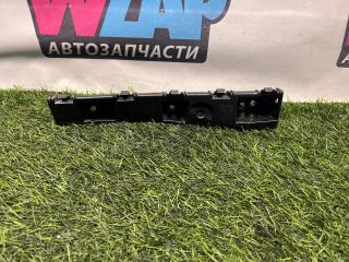 Кронштейн крепления порога Ford Mustang 6 поколение S550 [рестайлинг] 2018, 2.3 л., бензин, АКПП, серебро, кабриолет, задний привод, FR3B-16C066-AC