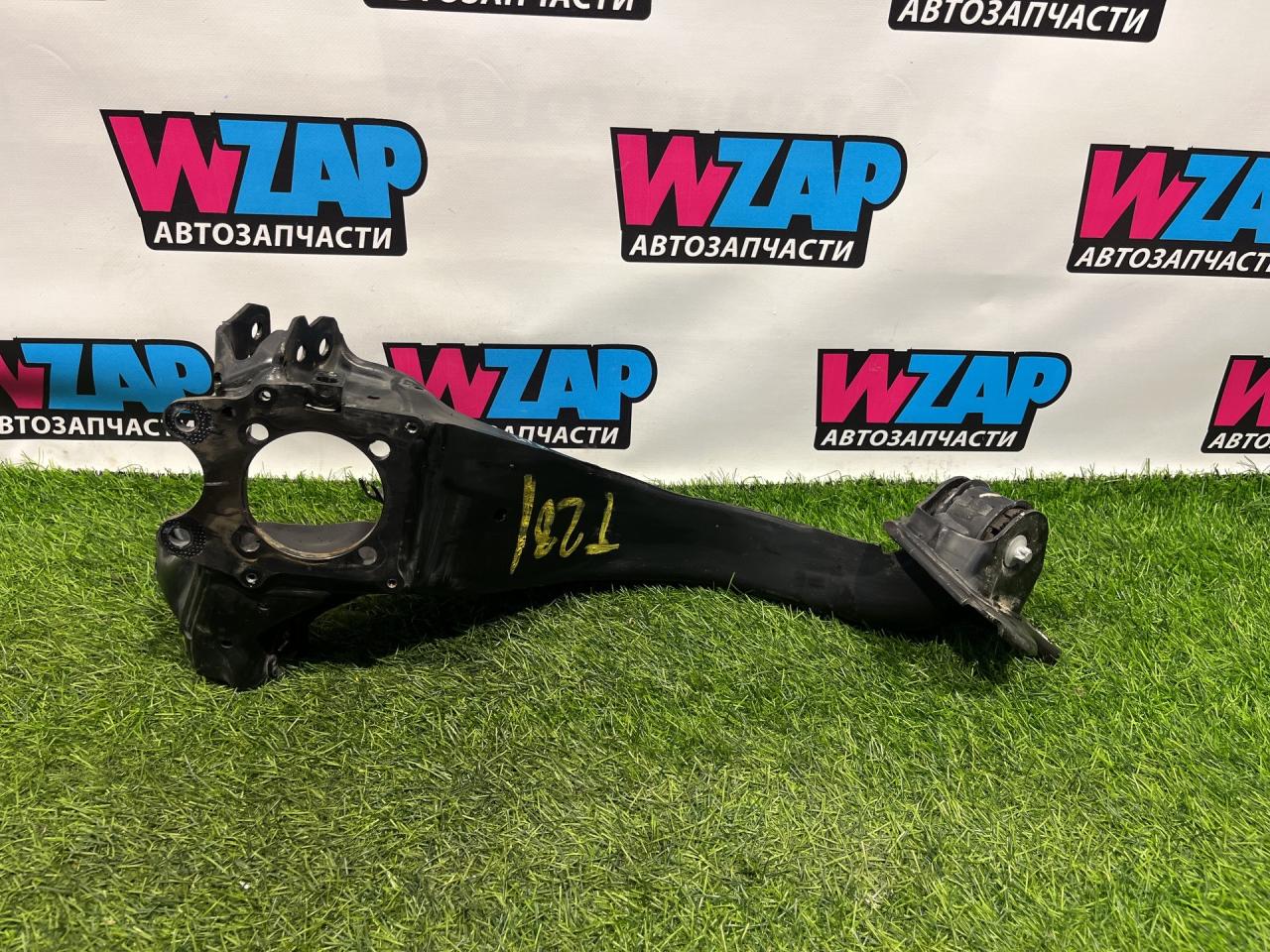 кулак задний правый Mini Clubman 2 поколение (F54) 2017, 2.0 л., бензин, АКПП, передний привод, 6898963, 8842879, 2468425, 6851580 - фото №1