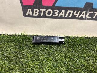 Антенна системы комфортного доступа Chevrolet Camaro 6 поколение [рестайлинг] 2020, 13580789