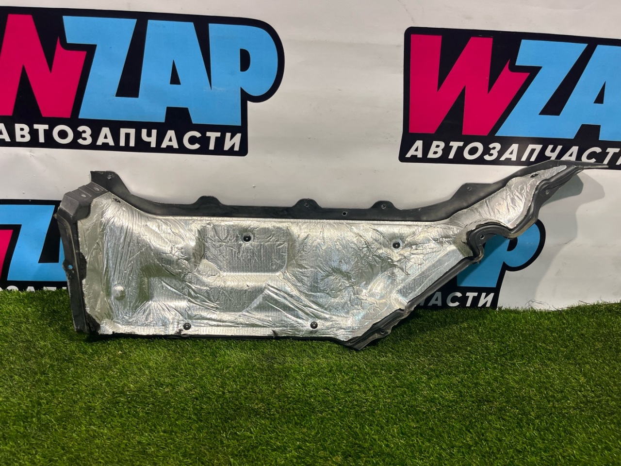 планка под капот Ford Explorer 6 поколение U625 2020, 2.3 л., бензин, АКПП, внедорожник 5 дв., полный привод, L1MB-016C96-AC - фото №1