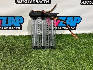 электрический радиатор отопителя (тэн) Volkswagen Passat B8 2016, 2.0 л., дизель, универсал, передний привод, правый руль, 5Q0963235C