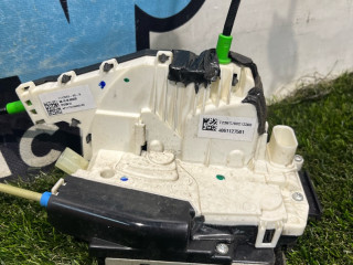 замок двери передней левой Tesla Model X 1 поколение 2017, электро, белый, 1112063-90-A