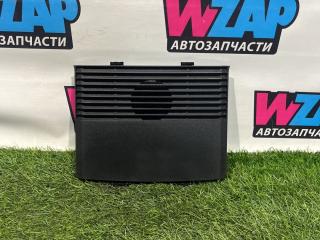 накладка на торпедо (консоль) Ford Mustang 6 поколение S550 [рестайлинг] 2022, 2.4 л., бензин, АКПП, купе, FR3B-6304405-A