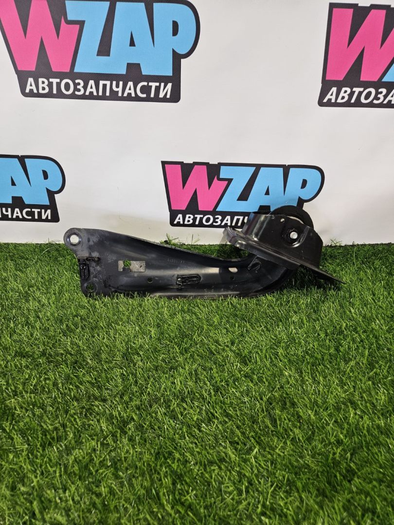 рычаг задний левый Volkswagen Passat B8 2016, 2.0 л., дизель, универсал, передний привод, правый руль, 5Q0505225 - фото №1