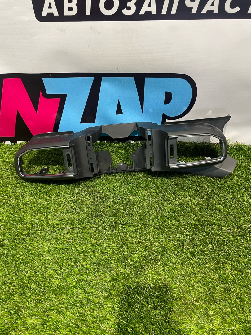 накладка на торпедо (консоль) Ford Explorer 6 поколение U625 2020, 2.3 л., бензин, АКПП, внедорожник 5 дв., полный привод, LB5B-19F648-BC - фото №1