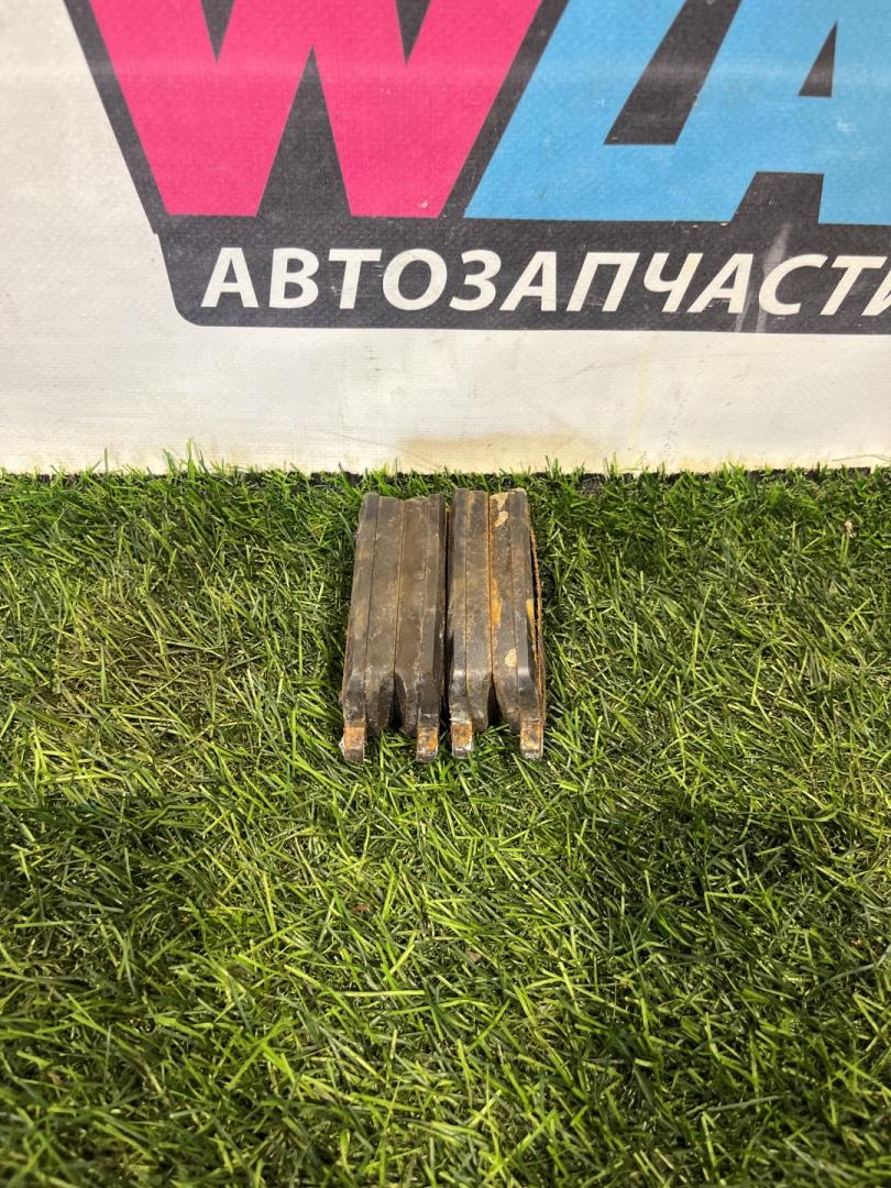 тормозные колодки Ford Explorer 6 поколение U625 2023, 2.3 л., бензин, АКПП, внедорожник 5 дв., полный привод - фото №1