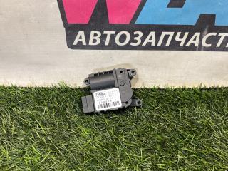 моторчик заслонки печки Ford Mustang 6 поколение S550 [рестайлинг] 2018, 2.3 л., бензин, АКПП, купе, задний привод, FR3B-19E616-DB