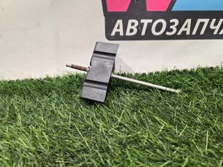 крепление аккумулятора Ford Mustang 6 поколение S550 [рестайлинг] 2018, 2.3 л., бензин, АКПП, серебро, кабриолет, задний привод, F75B-10747-AA