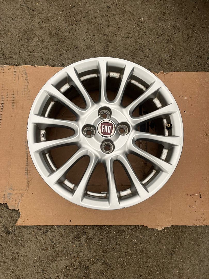 диск литой Fiat 124 2018, 1.4 л., бензин, МКПП, серы, родстер, задний привод - фото №1