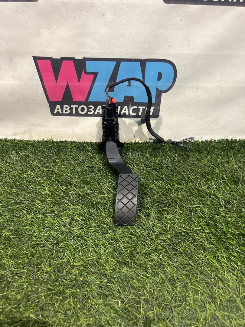 педаль Volkswagen Jetta 7 поколение 2019, 1.4 л., бензин, АКПП, седан, передний привод, 5QM723503 - фото №1