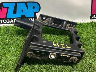 Крепление бампера заднего Ford Mustang 6 поколение S550 [рестайлинг] 2022, 2.4 л., бензин, АКПП, купе