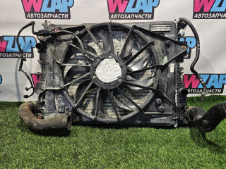 кассета радиаторов Ford Escape 4 поколение CX482 2020, 1.5 л., бензин, АКПП, внедорожник 5 дв., LX818005AE