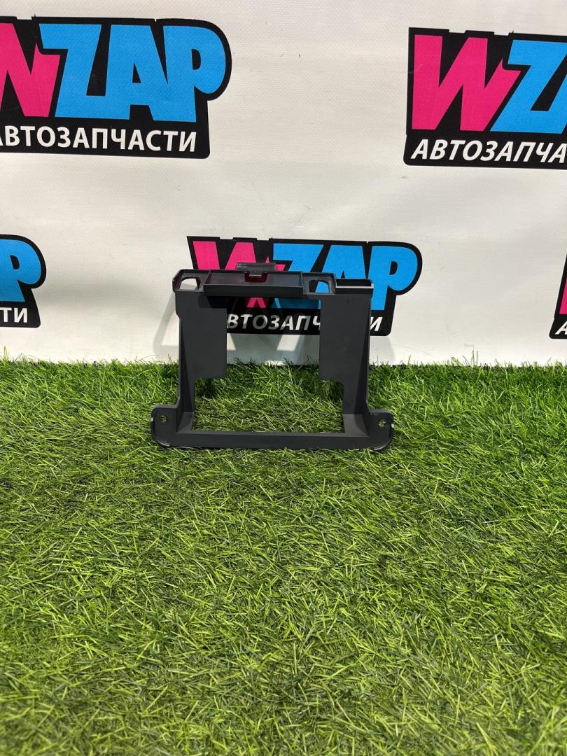 кронштейн (крепление) RAM 1500 5 поколение 2022, АКПП, фургон, 68502918AA - фото №1