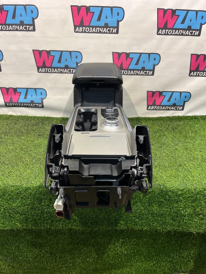 консоль салона Ford Explorer 6 поколение U625 2023, 2.3 л., бензин, АКПП, внедорожник 5 дв., полный привод - фото №1