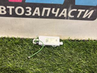 усилитель антенны Jaguar XJ 4 поколение [рестайлинг] 2017, 3.0 л., бензин, АКПП, седан, задний привод, FW93-18K942-BB