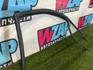 Уплотнитель стекла Volkswagen Jetta 6 поколение 2014, 1.4 л., бензин, МКПП, седан, передний привод, 5C68394315AP