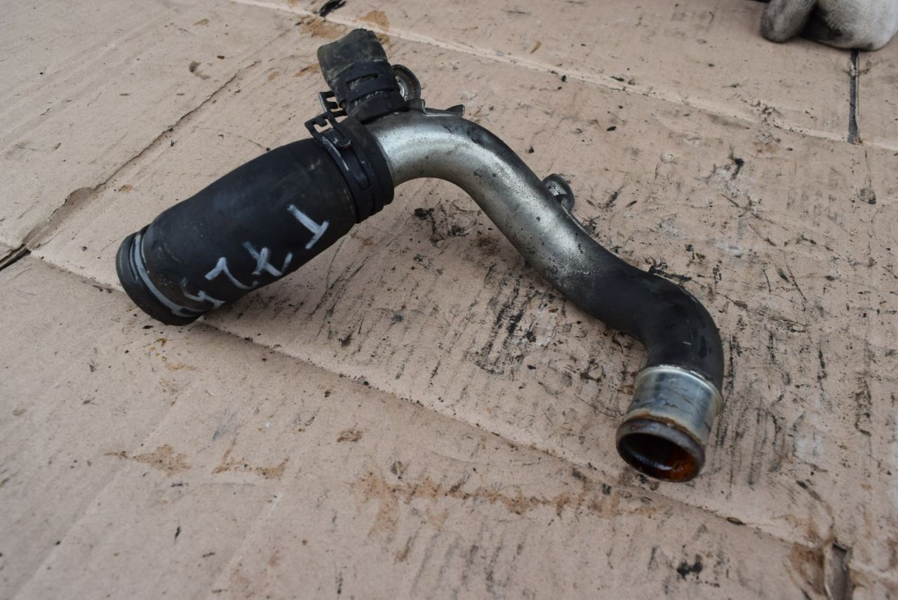 патрубок интеркулера Opel Meriva 1 поколение (A) 2003, 1.7 л., Y 17 DT, дизель, МКПП - фото №1