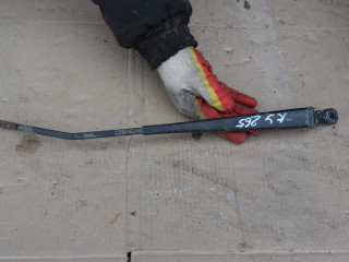 щеткодержатель задний Mercedes-Benz Vito W638 1999, 2.2 л., дизель, МКПП, A6388201944