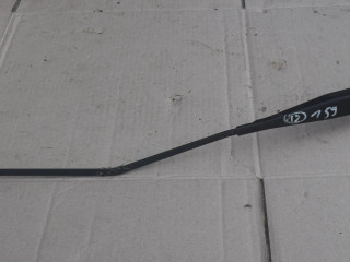 щеткодержатель (поводок стеклоочистителя, дворник) Alfa Romeo 159 1 поколение 2009, 1.9 л., дизель, МКПП, седан, 60699861DX