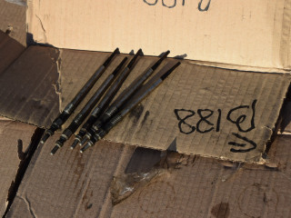 свеча накала Volvo XC60 1 поколение 2009, 2.4 л., D5, D 5244 T10, дизель, АКПП, полный подключаемый привод, 30777311, 0250603008