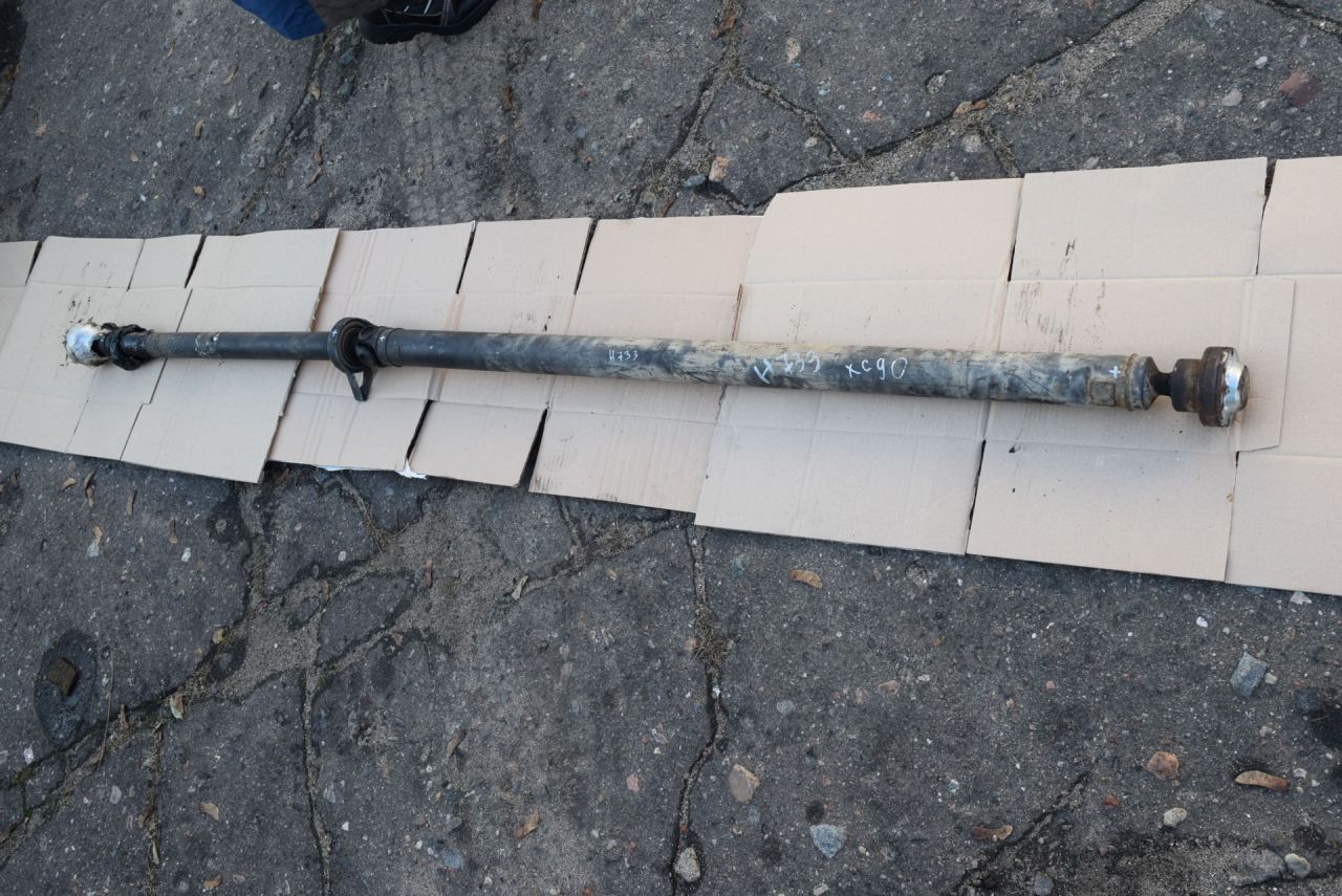 карданный вал Volvo XC90 1 поколение 2006, 2.4 л., D5, D 5244 T4, дизель, АКПП, внедорожник 5 дв., полный привод, 30711838 - фото №1