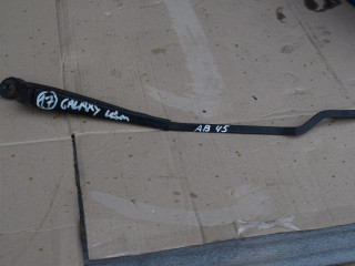 щеткодержатель (поводок стеклоочистителя, дворник) Volkswagen Sharan 1 поколение 1999, 1.9 л., AFN, дизель, МКПП, 7M0955410B