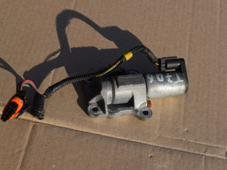 клапан фазорегулятора Volvo V70 2 поколение 2002, 2.4 л., i, B 5244 S, бензин, АКПП, универсал, передний привод, 8670421