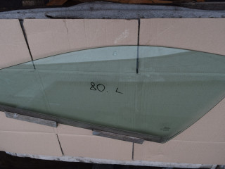 стекло двери передней левой Volvo V70 2 поколение 2001, 2.4 л., i, B 5244 S2, бензин, АКПП, универсал, передний привод