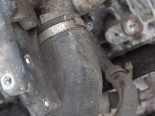 патрубок интеркулера Volvo C70 2 поколение 2007, 2.4 л., D5, D 5244 T8, дизель, АКПП, передний привод