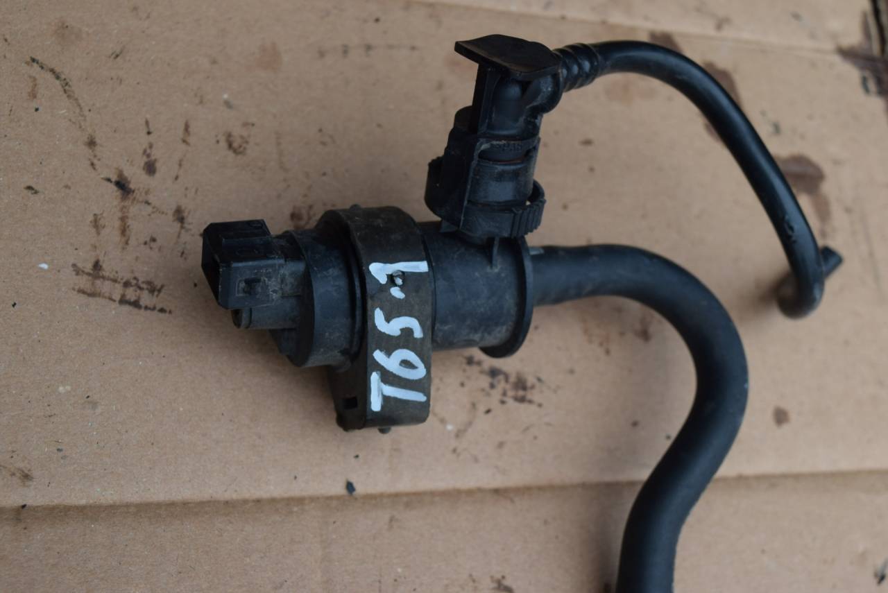 электромагнитный клапан Volvo S40 2 поколение 2005, 2.4 л., i, B 5244 S5, бензин, АКПП, седан, 8653642 - фото №1