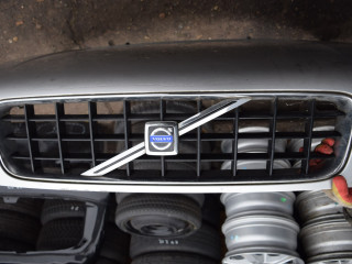 решетка радиатора Volvo XC90 1 поколение 2003, 2.4 л., D 5244 T, дизель, АКПП, 8620641