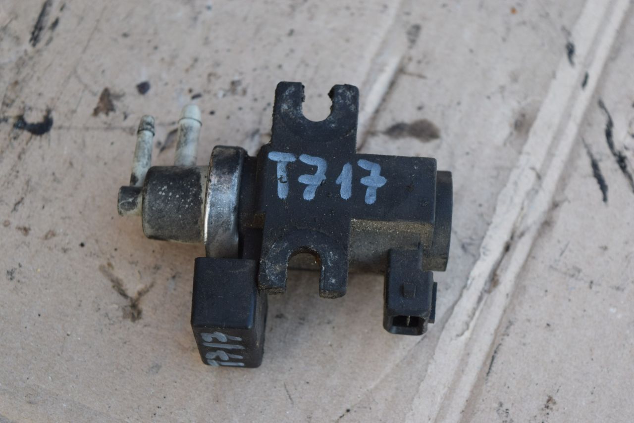 клапан управления турбиной (актуатор) Volvo S60 1 поколение 2004, 2.4 л., D5, D 5244 T, дизель, МКПП, седан, передний привод, 72190329, 30637251 - фото №1