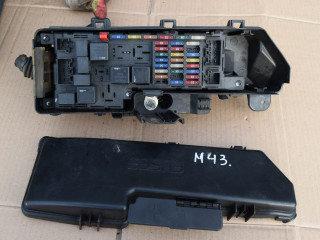 блок предохранителей Volvo XC70 2 поколение 2002, 2.4 л., Ti, B 5244 T3, бензин, АКПП, универсал, полный подключаемый привод, 9494210, 9494211, 8637841