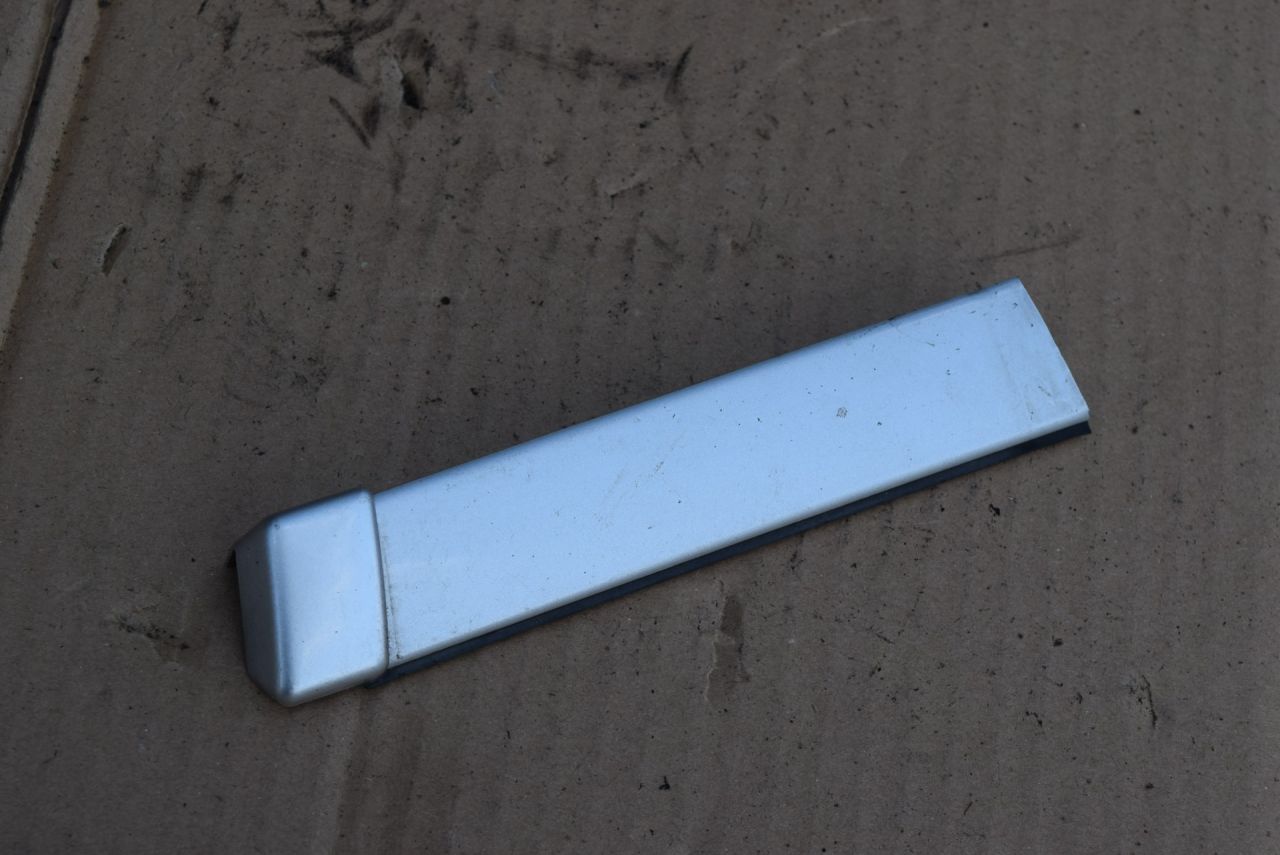 молдинг крыши Volvo XC70 2 поколение 2002, 2.5 л., Ti, B 5254 T2, бензин, МКПП, универсал, полный подключаемый привод, 39974950 - фото №1