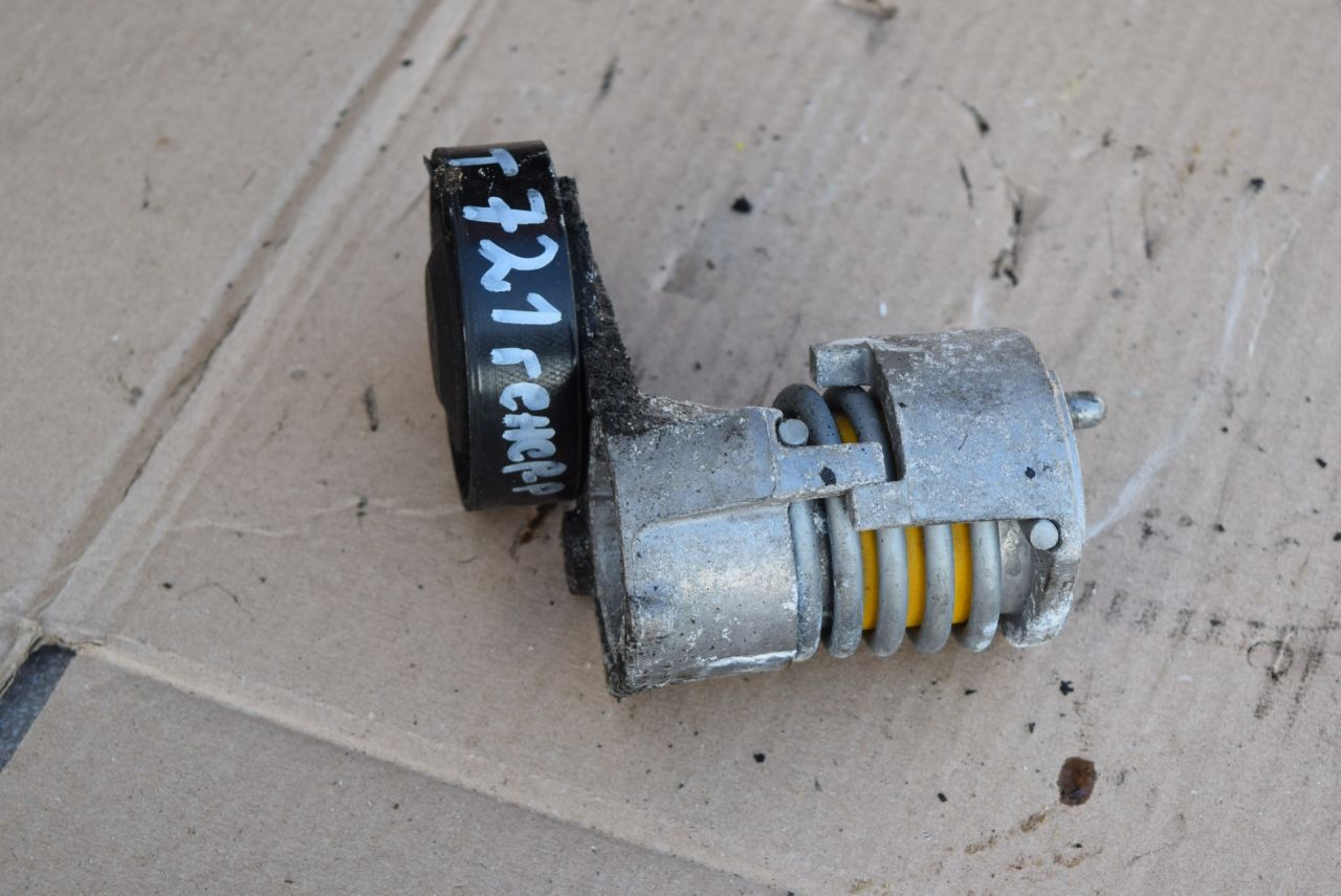 Натяжитель ремня агрегатов Volvo S40 2 поколение 2005, 2.4 л., i, B 5244 S5, бензин, АКПП, передний привод - фото №1