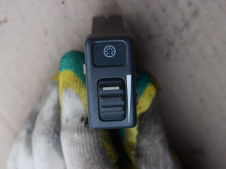 кнопка освещения панели приборов Volvo XC70 1 поколение 1999, 2.4 л., Ti, B 5244 T, бензин, АКПП, универсал, полный подключаемый привод, 6849861