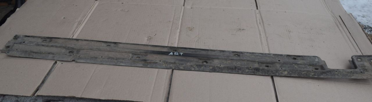 защита днища BMW 5 серия E39 1999, 3.0 л., бензин, АКПП, седан, 51718201495 - фото №1