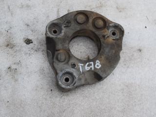 кронштейн (крепление) Volvo XC90 1 поколение 2005, 2.4 л., D5, D 5244 T, дизель, АКПП, полный подключаемый привод, 30713096