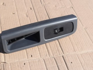 кнопка стеклоподъемника двери Volvo V50 1 поколение [рестайлинг] 2010, 1.6 л., D 4164 T, дизель, МКПП, универсал, передний привод, 30773214, 8679474