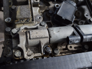 клапан фазорегулятора Volvo XC70 1 поколение 2002, 2.5 л., Ti, B 5254 T2, бензин, МКПП, универсал, полный подключаемый привод, 8670422