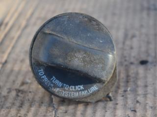 пробка топливного бака Volvo V70 2 поколение 2003, 2.4 л., Ti, B 5244 T3, бензин, МКПП, универсал, передний привод