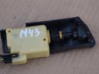 замок лючка топливного бака Volvo XC90 1 поколение 2003, 2.4 л., D 5244 T, дизель, АКПП, 30612856, 9483311