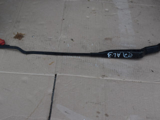 щеткодержатель (поводок стеклоочистителя, дворник) Mitsubishi Space Star 1 поколение 2000, 2.0 л., дизель, МКПП