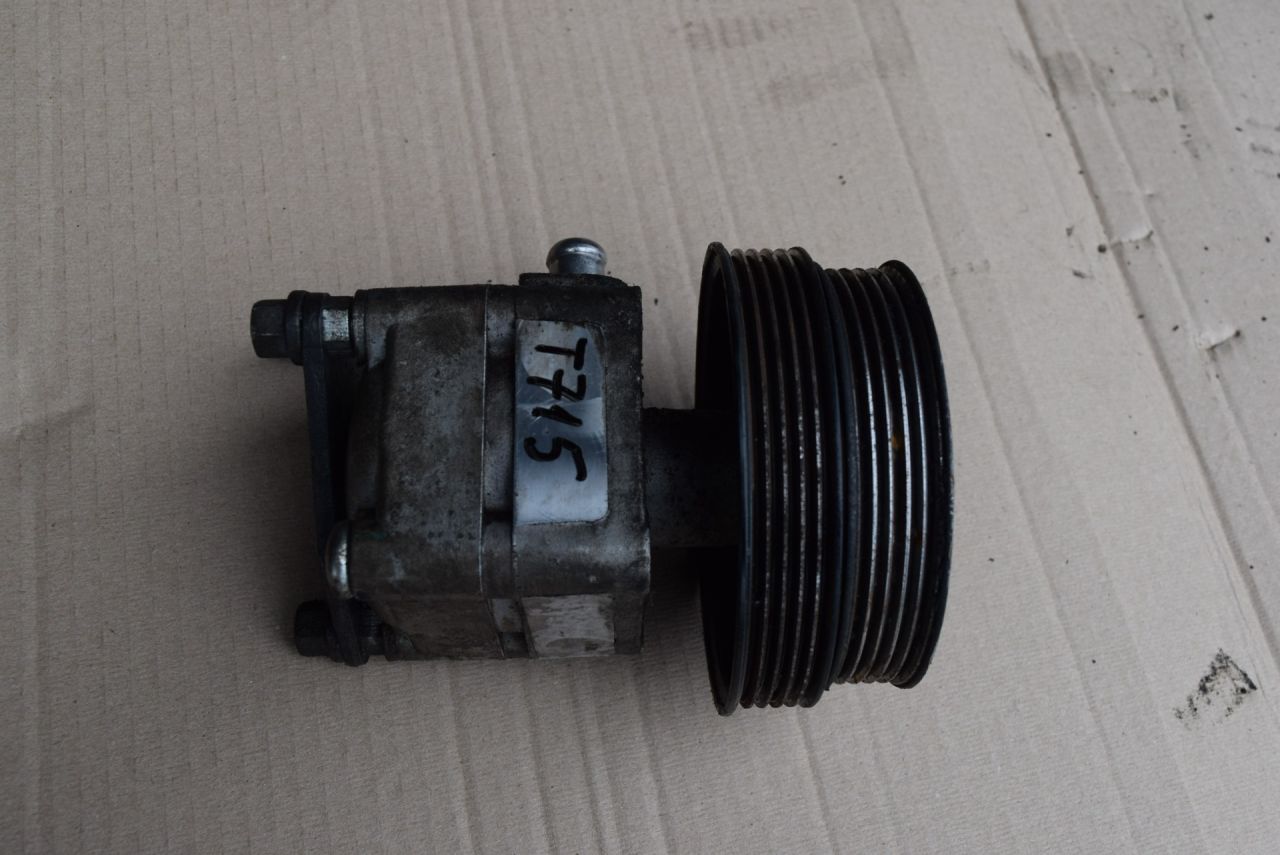 насос гидроусилителя руля Volvo S80 2 поколение 2008, 2.4 л., D5, D 5244 T5, дизель, МКПП, седан, передний привод, 31202095 - фото №1