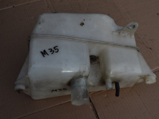 бачок омывателя Volvo XC70 1 поколение 1999, 2.4 л., Ti, B 5244 T, бензин, АКПП, универсал, полный подключаемый привод, 9190692